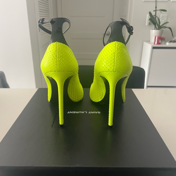 Saint Laurent Python Pumps - Picture 4 of 8